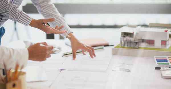 高智能互动机器人