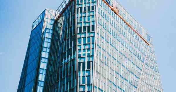 科大讯飞智能机器人最大