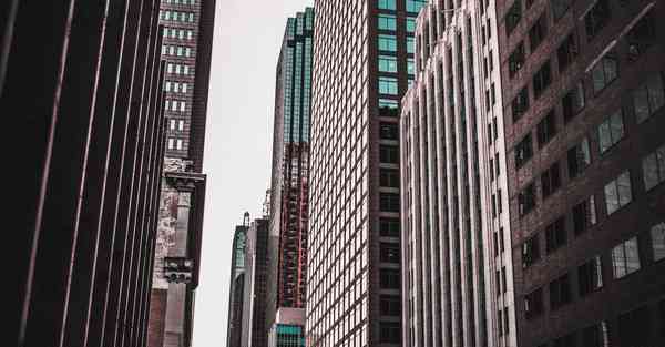 AI绘画沙漠老太太（沙漠老人）