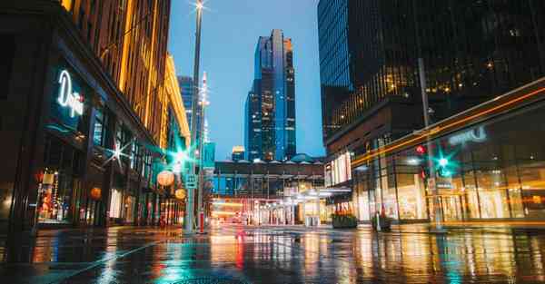 机器人智能包袋制造