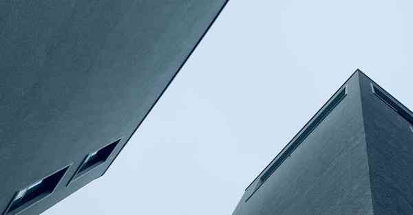 AI绘画阳光开朗大男孩小胖子（画一个开朗的小男孩）