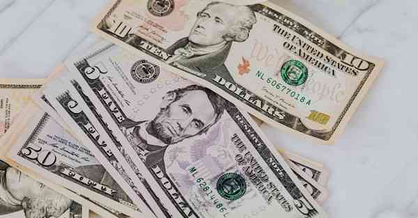 高智能互动机器人