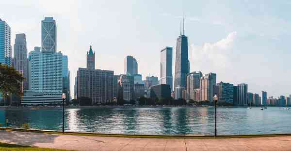 洞察金融大数据：赋能未来的关键行业转型