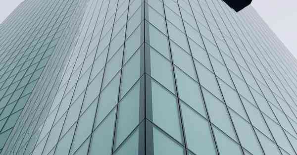 能喜怒哀乐的智能机器人