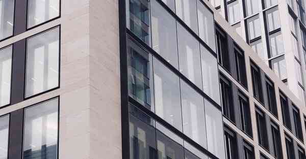 智能机器人帮助残疾人