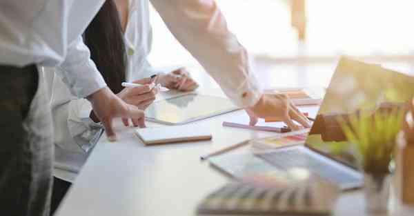 冰激凌智能机器人，KEYSENBOT冰激凌机器人