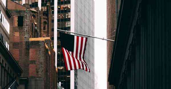 机器人智能包袋制造