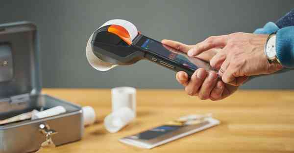 全智能人工智能机器人