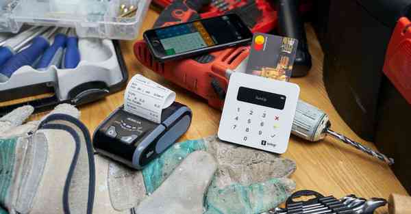 太空炫舞智能机器人 太空炫舞智能机器人怎么用